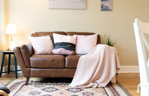 Pontcanna Apartment | 120 m² Apartment ∙ 1 bedroom ∙ 4 guests