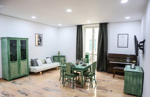 Historical Center Apartment | 120 m² Apartment ∙ 3 bedrooms ∙ 8 guests