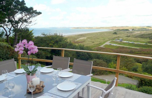 Sainte-Anne-la-Palud House | 120 m² House ∙ 4 bedrooms ∙ 8 guests
