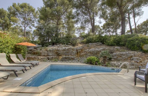 La Cadiere-d'Azur Villa | 120 m² Villa ∙ 3 bedrooms ∙ 6 guests