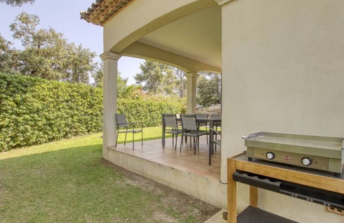 La Cadiere-d'Azur Villa | 120 m² Villa ∙ 3 bedrooms ∙ 6 guests