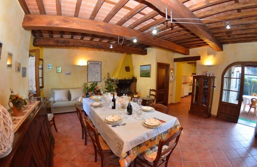 Massa e Cozzile Villa | 120 m² Villa ∙ 2 bedrooms ∙ 6 guests
