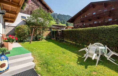 Zell am See Villa | 120 m² Villa ∙ 4 bedrooms ∙ 9 guests