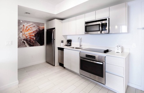 Hallandale Beach Apartment | 1209 A