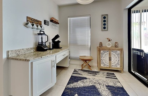 Bayway Isles Condo | 121 m² Condo ∙ 2 bedrooms ∙ 4 guests