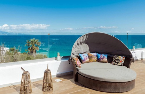Neromilos Villa | 125 m² Villa ∙ 3 bedrooms ∙ 6 guests