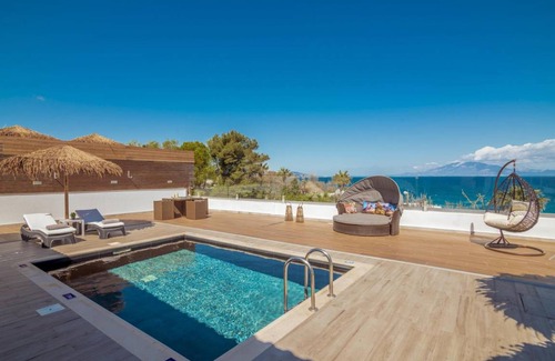 Neromilos Villa | 125 m² Villa ∙ 3 bedrooms ∙ 6 guests