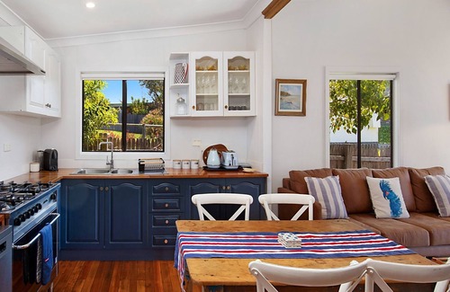 Bermagui House | 128 Lamont Street - River front
