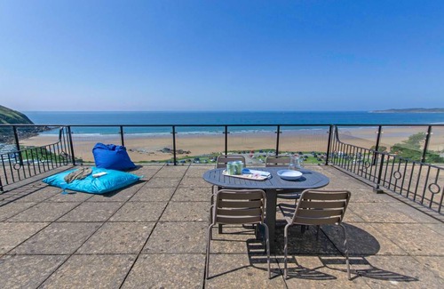 Putsborough Apartment | 130 m² Apartment ∙ 1 bedroom ∙ 5 guests