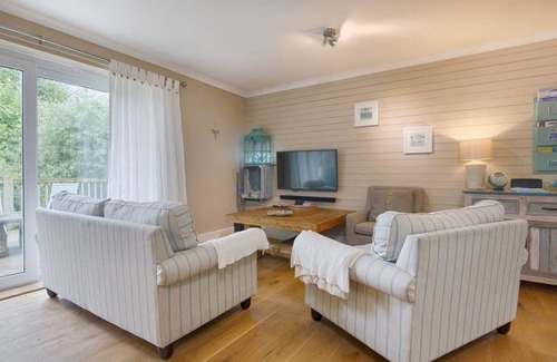 Little Petherick Cottage | 130 m² Cottage ∙ 3 bedrooms ∙ 6 guests