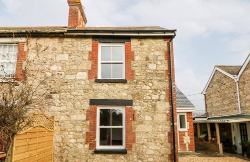 Freshwater Cottage | 130 m² Cottage ∙ 3 bedrooms ∙ 6 guests