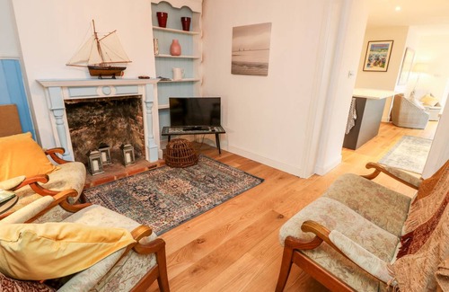 Freshwater Cottage | 130 m² Cottage ∙ 3 bedrooms ∙ 6 guests