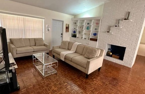 Seven Isles House | 130 m² House ∙ 2 bedrooms ∙ 4 guests