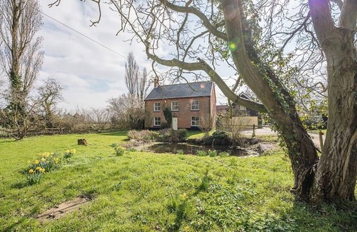 Framlingham House | 131 m² House ∙ 4 bedrooms ∙ 8 guests