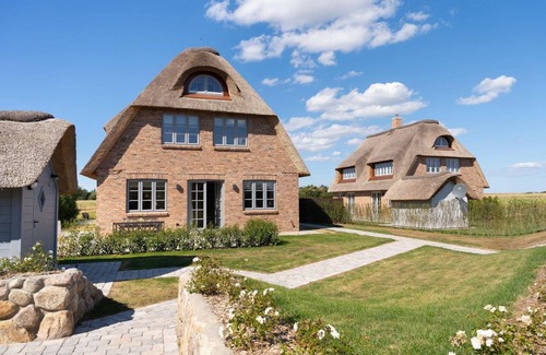 Großdunsum House | 135 m² House ∙ 3 bedrooms ∙ 6 guests