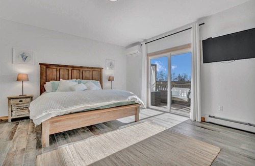 Owls Head House | 137 m² House ∙ 3 bedrooms ∙ 4 guests