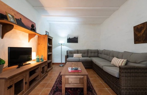 Firgas House | 138 m² House ∙ 2 bedrooms ∙ 4 guests