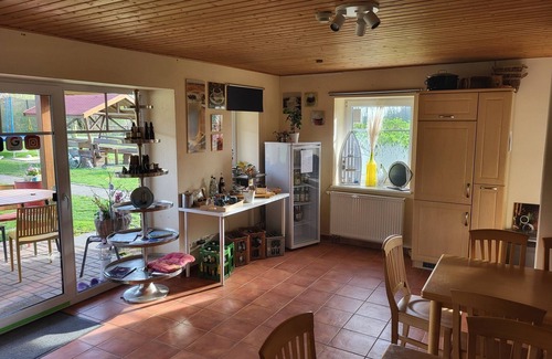 Rerik Apartment | 138m² 7 Räume 5 SZ 1 Duschbad/wc 10 Personen - Familienhof Miller