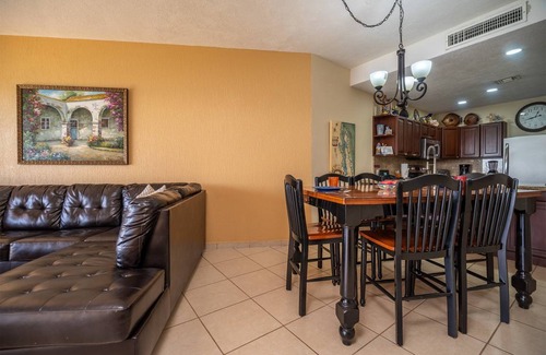 Sandy Beach Condo | 139 m² Condo ∙ 2 bedrooms ∙ 6 guests