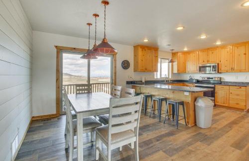 Garden City House | 14 Mi to Beaver Mountain Ski Area Group Getaway!
