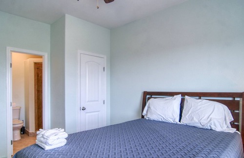Port Aransas House | 146 Beachview Drive Downstairs Bved146 3 Bedroom Home by RedAwning