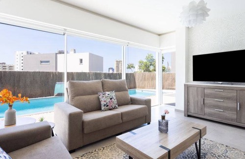 Playa Paraiso House | 146 m² House ∙ 3 bedrooms ∙ 6 guests