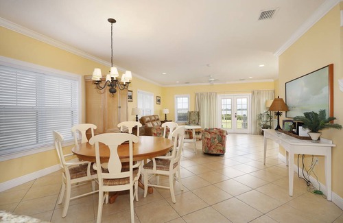 Marathon House | 149 m² House ∙ 3 bedrooms ∙ 6 guests