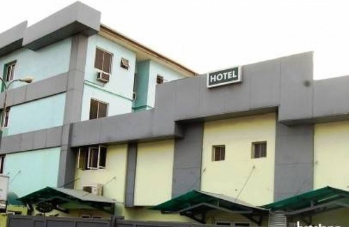 Lagos Resort | 15 m² Private room ∙ 2 bedrooms ∙ 4 guests
