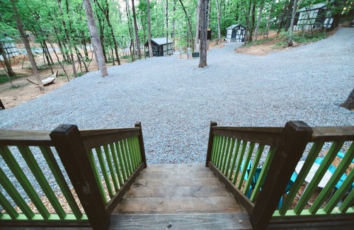 Sevierville House | #15 Queenie - Gypsy Cottage
