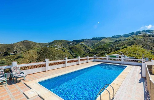 El Borge House | 150 m² House ∙ 4 bedrooms ∙ 8 guests