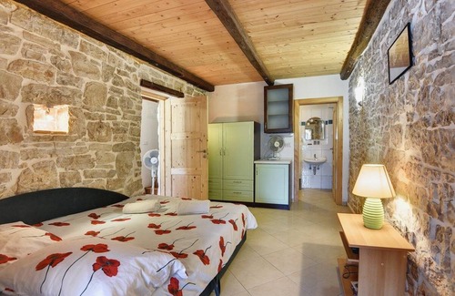 Stranici kod Lovreca House | 150 m² House ∙ 5 bedrooms ∙ 12 guests