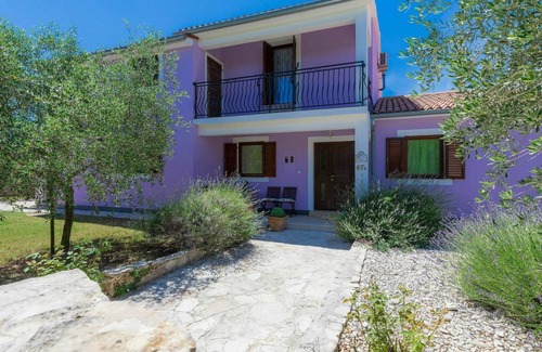 Rakalj Villa | 150 m² Villa ∙ 4 bedrooms ∙ 8 guests