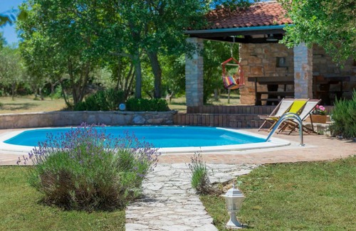 Rakalj Villa | 150 m² Villa ∙ 4 bedrooms ∙ 8 guests