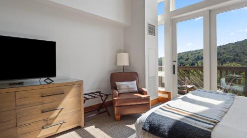 Stowe Area Resort | 1535A Guest Room STARR By Stowe Mountain Rentals