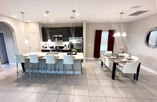 Haines City House | 158KB - Balmoral Resort
