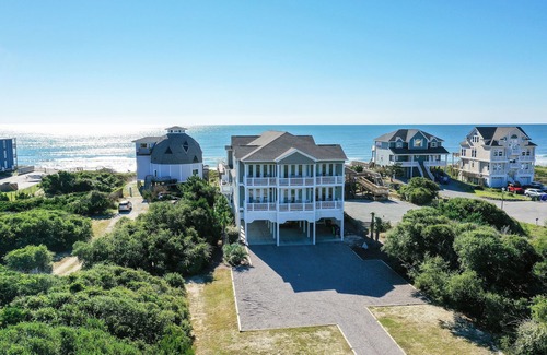Sneads Ferry House | 16 BRs/Pool/Elevator/Tiki Bar/Sleeps up to 60-Southern Grace on Topsail Island