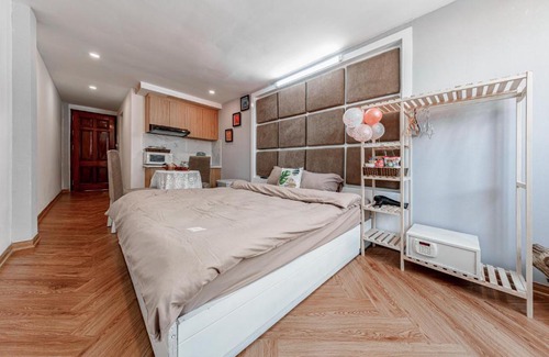 Hang Trong House | 16 Ngo Huyen Homestay and Travel - The Old Quarter