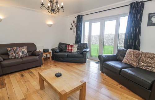 Pentraeth Cottage | 160 m² Cottage ∙ 5 bedrooms ∙ 11 guests