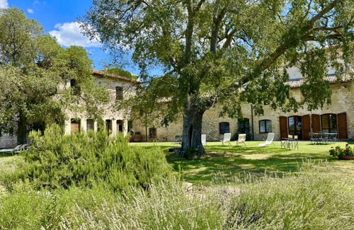 Poreta House | 160 m² Farmhouse ∙ 4 bedrooms ∙ 8 guests
