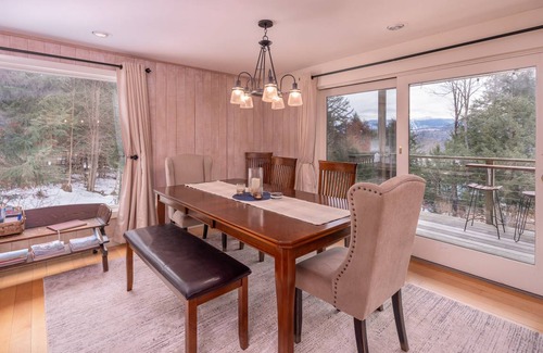 Stowe Ski Chalet | 161 m² Chalet ∙ 3 bedrooms ∙ 6 guests