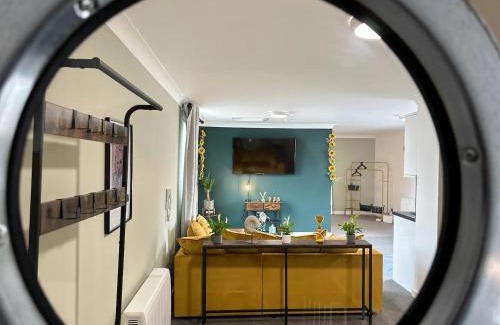 Hartlepool Apartment | 17 Bowline · Superb Studio Free Parking Pass the Keys