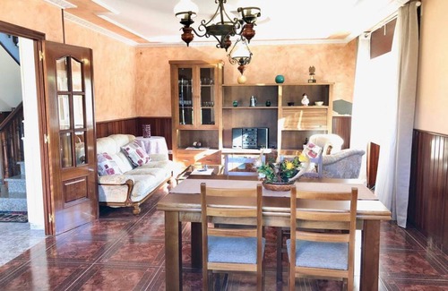 O Vicedo House | 170 m² House ∙ 4 bedrooms ∙ 8 guests
