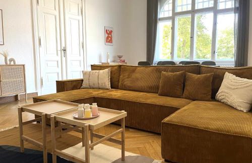 Frankfurt an der Oder Apartment | 170qm 3 Schlafzimmer 2 Parkplätze 2 Bäder
