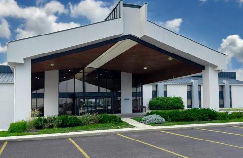 Fort Wayne Hotel | 1734 West Hotel