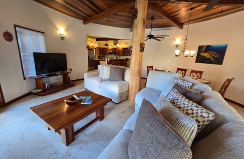 San Pedro Condo | 198 m² Condo ∙ 3 bedrooms ∙ 6 guests