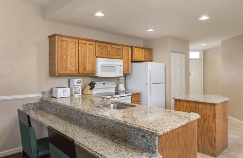 Williamsburg Resort | 1Bed/1Bath Beautiful Condo in Historic Williamsburg, VA!