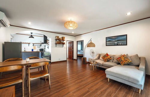 Rawai Villa | 1BR Apt Poolside Near Yanui Beach V201
