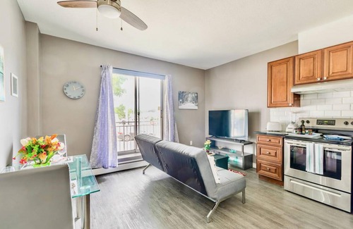 Rosedale Apartment | 1BR Apt with King Bed & Netflix - PRIME Location!