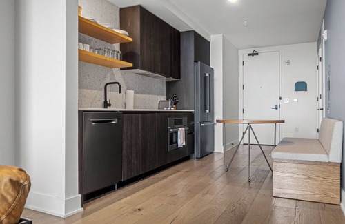 Rainey Street Historic District Apartment | 1BR Condo on Rainey St with Pool & Views