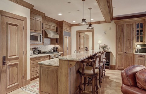Avon Condo | 1br Ski In/ski Out Location At The Top Of Bachelor Gulch! 1 Bedroom Condo by RedAwning